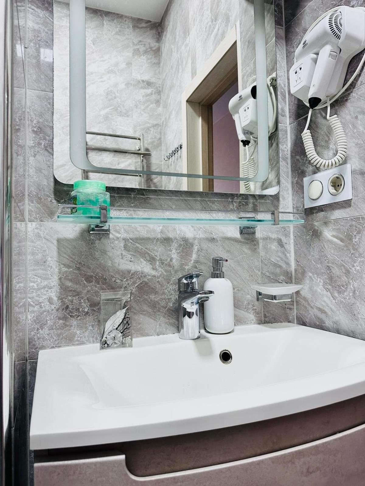 Аpartment З Балконом Жд Вокзал, Центр Apartment Lviv Ngoại thất bức ảnh